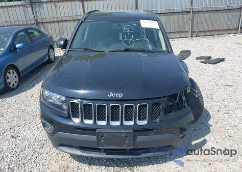 2017 Jeep Compass Sport Se 4X4 z USA, uszkodzony, nr VIN 1C4NJDBB0HD169898